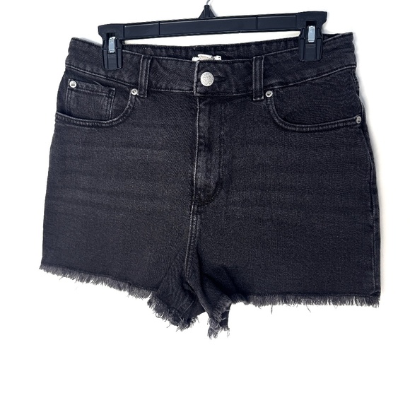 Roxy Pants - ROXY black denim shorts with a high waist size 29